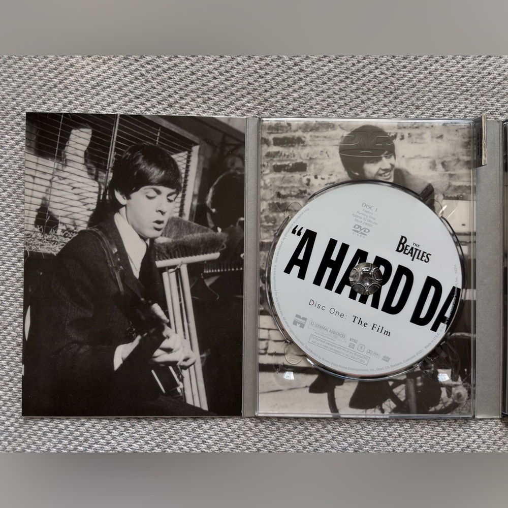 THE BEATLES - Miramax Collector's Series “Hard Day’s Night” DVD Box Set - Picture 5 of 6